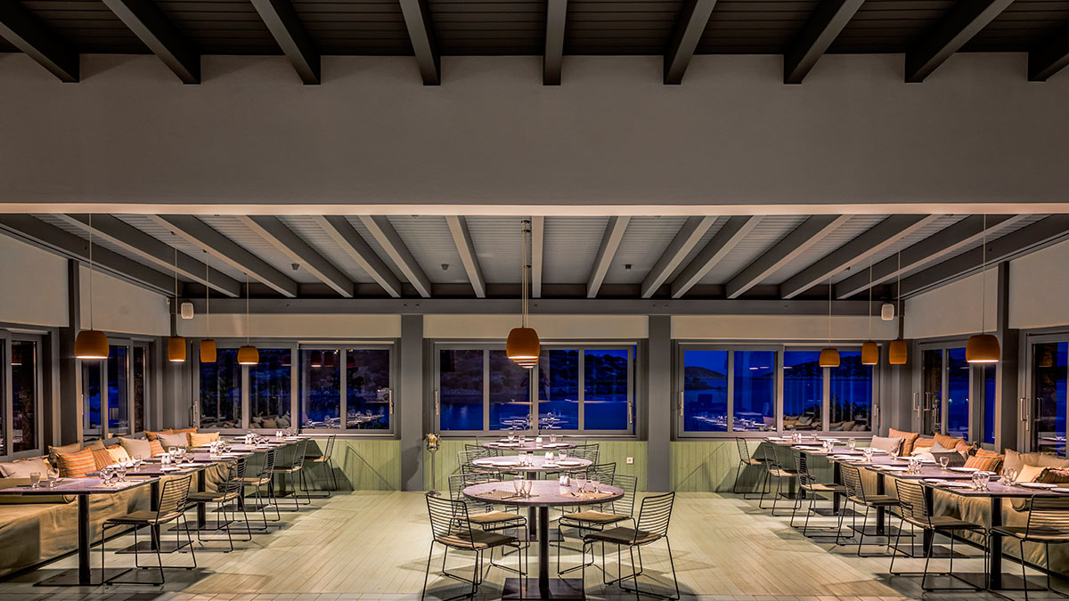 Minos Beach Art Hotel